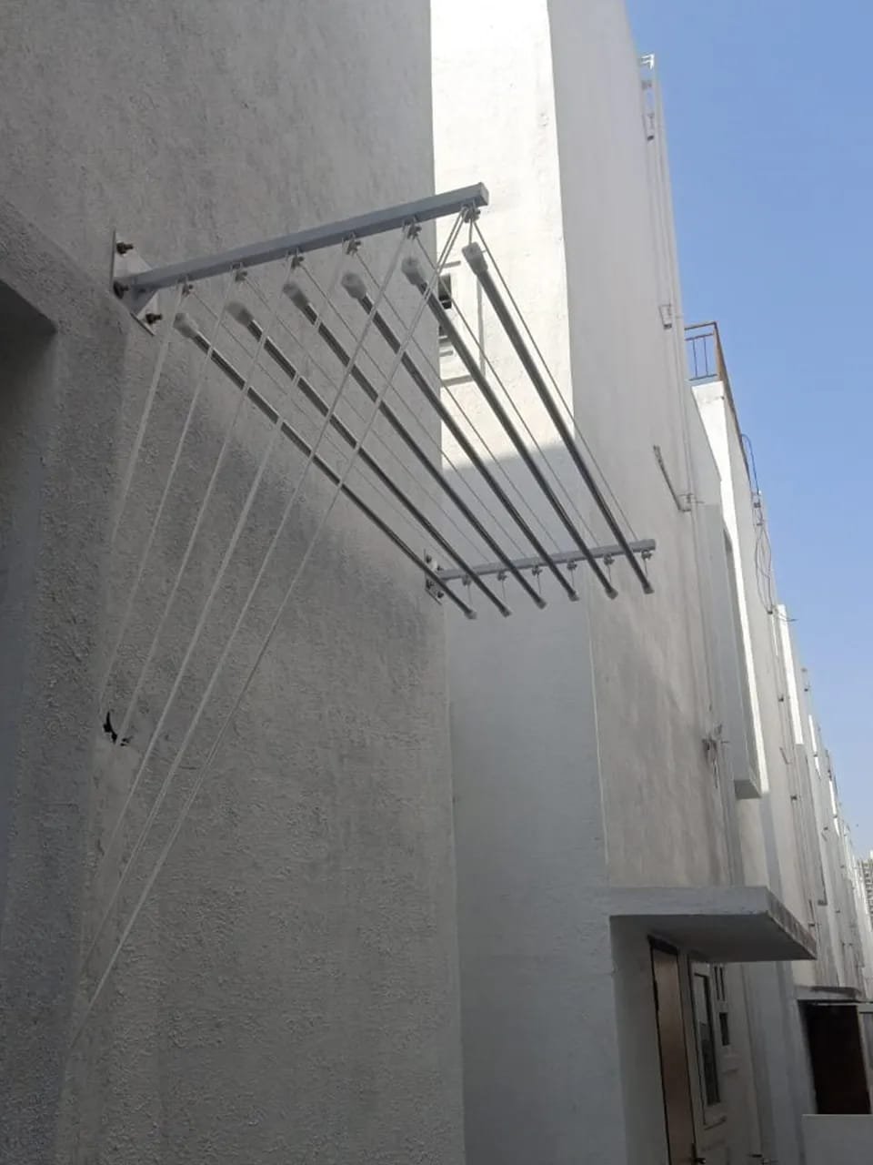 Ceiling Mounted Cloth Hanger